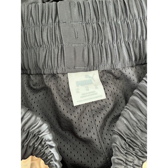 Puma Red Sweatpants with Sporty Jogger Style - Picture 7 of 8